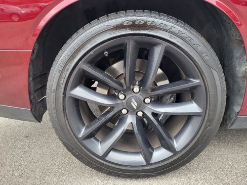 Used 2022 Dodge Challenger R/T w/ Shaker Package image 12