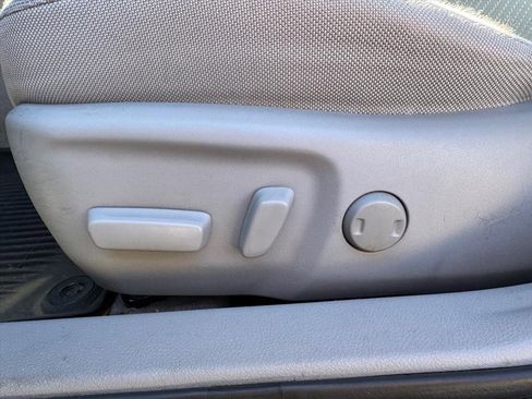 Used 2017 Toyota Camry LE image 14