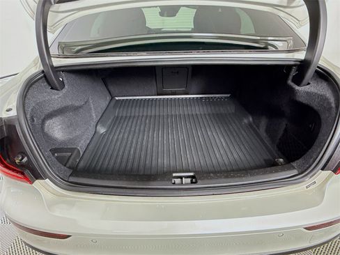 Used 2019 Volvo S60 T6 R-Design image 27