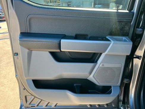 Used 2023 Ford F350 XLT w/ XLT Premium Package image 17