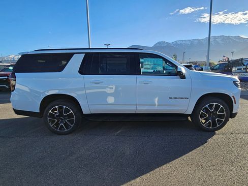 New 2026 Chevrolet Suburban RST w/ Sun And Tow Package AWD/4WD image 2