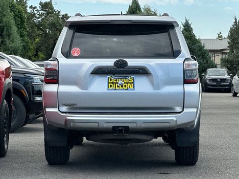 Used 2019 Toyota 4Runner TRD Off-Road Premium AWD/4WD image 5