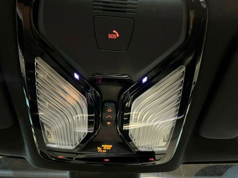 Used 2022 BMW X5 xDrive40i w/ Premium Package image 22