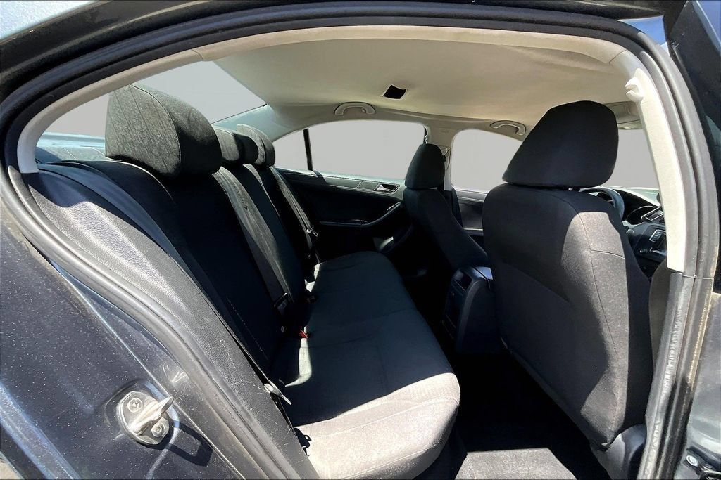 Used 2016 Volkswagen Jetta S FWD image 22