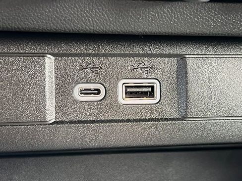 New 2026 Chevrolet Colorado ZR2 w/ Technology Package image 34