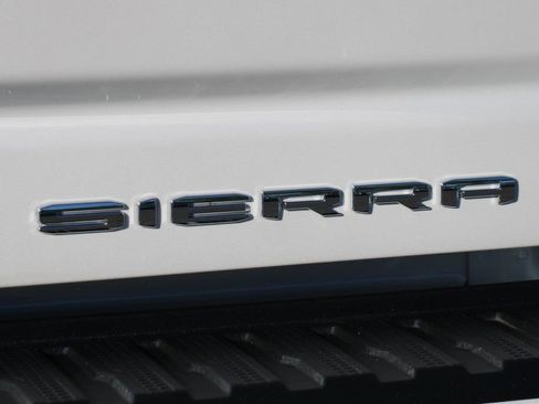 Used 2025 GMC Sierra 2500 Denali Ultimate image 64