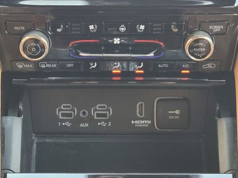 Used 2024 Jeep Grand Cherokee L Summit image 24