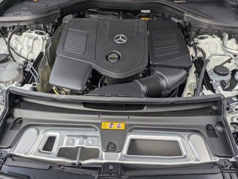New 2026 Mercedes-Benz GLC 300 image 14