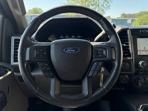 Used 2017 Ford F150 XLT w/ Equipment Group 302A Luxury AWD/4WD image 22