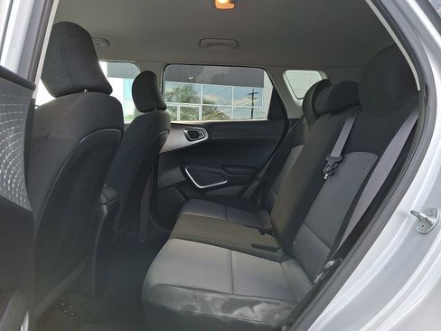 Used 2021 Kia Soul LX FWD image 10