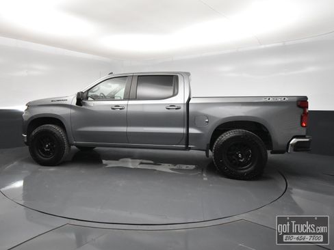 Used 2021 Chevrolet Silverado 1500 LT image 3