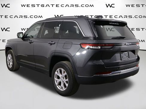 Used 2022 Jeep Grand Cherokee Limited image 46