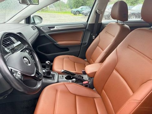 Used 2018 Volkswagen Golf Alltrack AWD/4WD image 7
