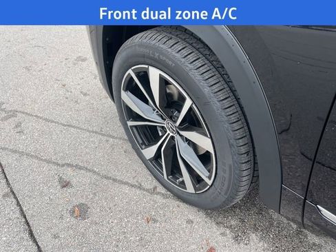 New 2026 Volkswagen Atlas Cross Sport SEL Premium R-Line image 5