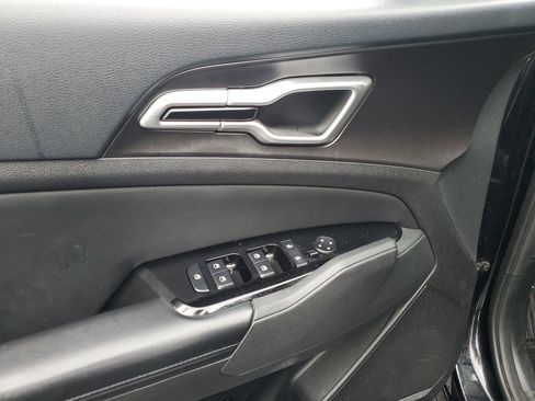 Used 2023 Kia Sportage EX image 21