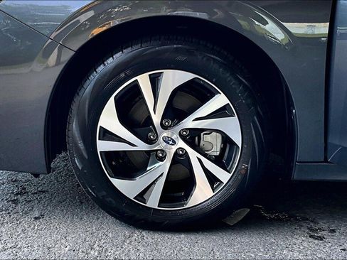 Certified 2025 Subaru Legacy Premium AWD/4WD image 16
