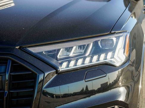 Used 2023 Audi Q7 Premium Plus w/ Premium Plus Package image 7
