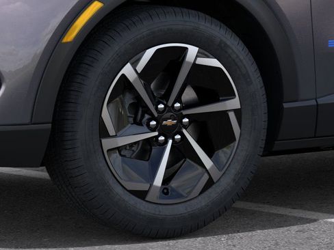 New 2026 Chevrolet Equinox EV LT image 33