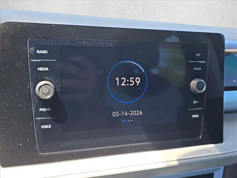 New 2026 Volkswagen Taos SE FWD image 18