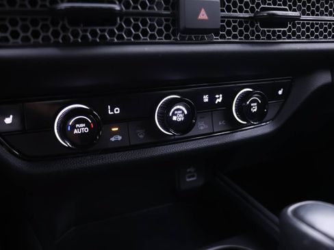 Certified 2023 Honda HR-V Sport image 6