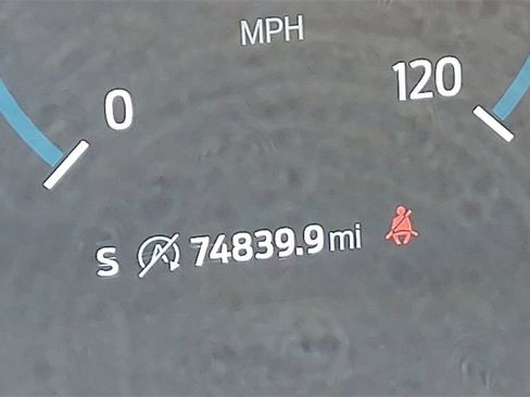 Used 2021 Ford F150 Lariat w/ FX4 Off-Road Package image 27