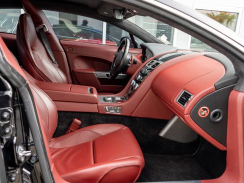 Used 2016 Aston Martin Rapide S image 30