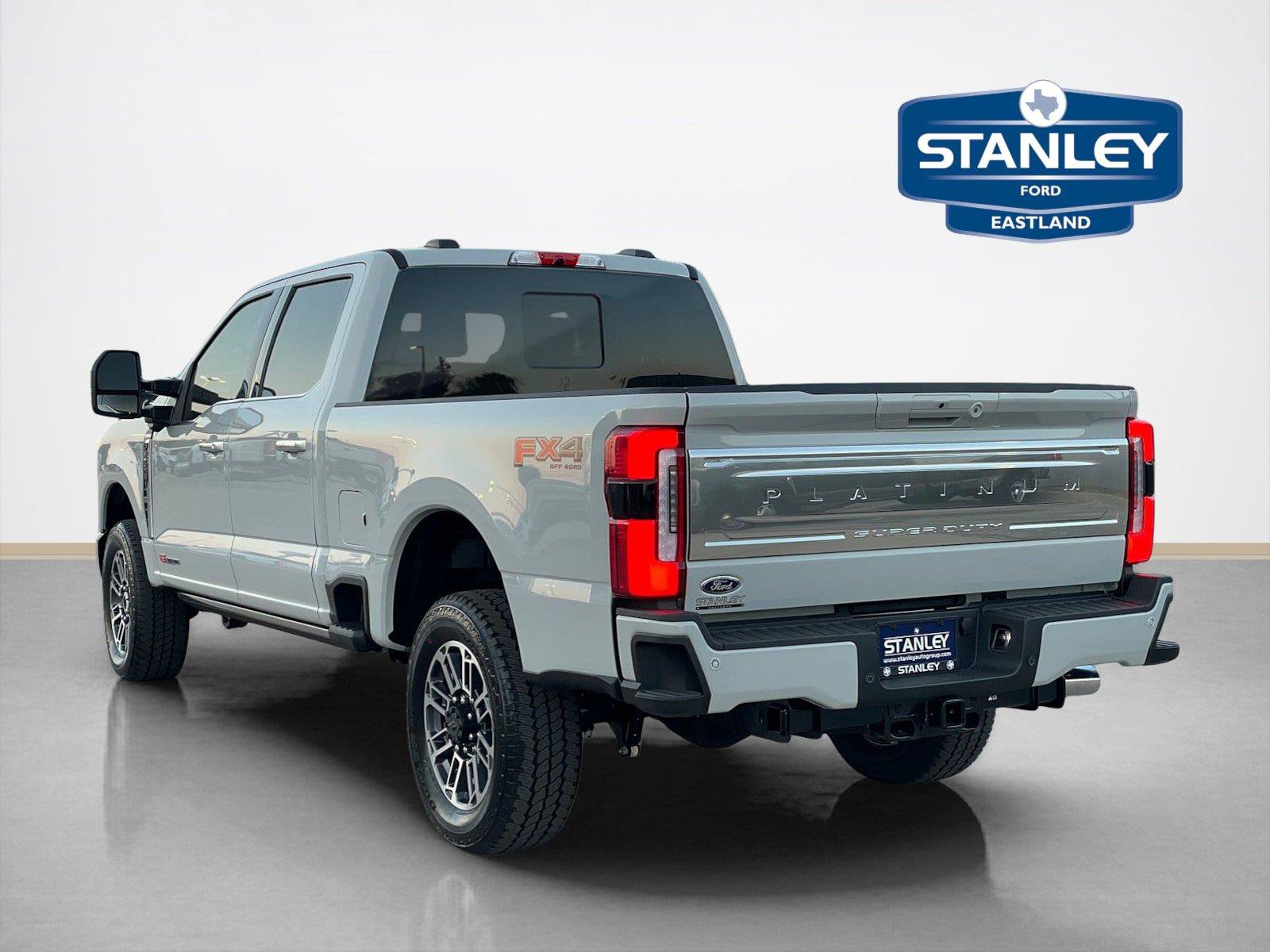 New 2026 Ford F250 Platinum w/ Platinum Plus Package AWD/4WD image 7