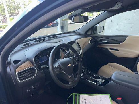 Used 2024 Chevrolet Equinox Premier FWD image 6