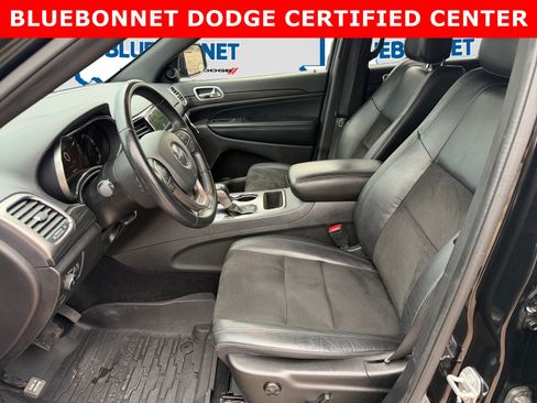 Used 2021 Jeep Grand Cherokee Laredo X RWD image 11