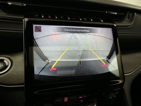 Used 2024 Jeep Grand Cherokee L Limited w/ Trailer Tow Package image 18