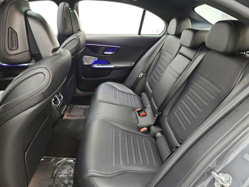 Used 2022 Mercedes-Benz C 300 Sedan image 13