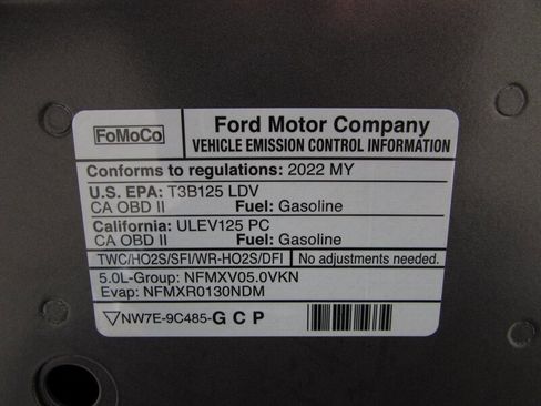 Used 2022 Ford Mustang GT Premium w/ Equipment Group 401A RWD image 33