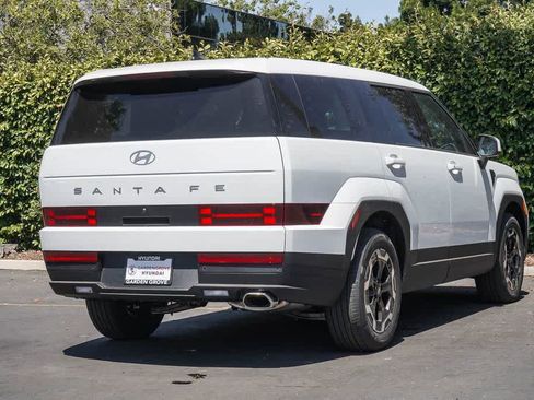New 2026 Hyundai Santa Fe SE FWD image 6