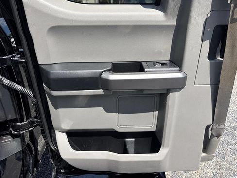 Used 2018 Ford F150 XLT w/ Equipment Group 301A Mid AWD/4WD image 20