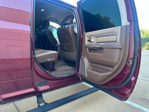 Used 2021 RAM 2500 Limited AWD/4WD image 24