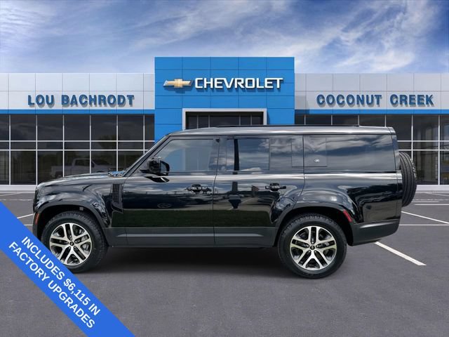 Used 2023 Land Rover Defender 130 SE AWD/4WD image 5
