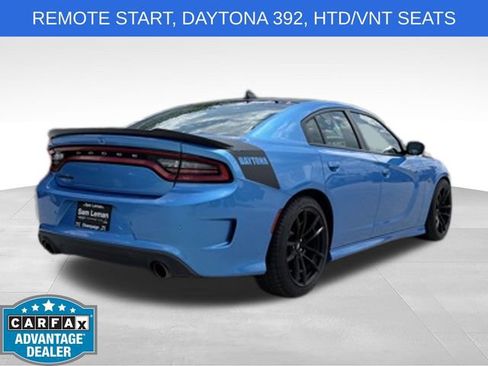Used 2018 Dodge Charger R/T RWD image 4
