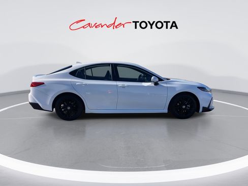 Certified 2026 Toyota Camry SE w/ Convenience Package image 9
