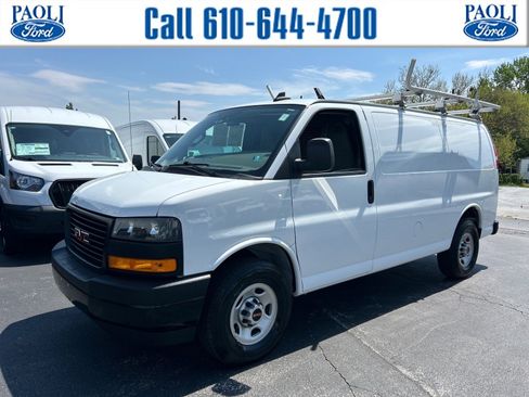 Used 2023 GMC Savana 2500 w/ Driver Convenience Package RWD image 1