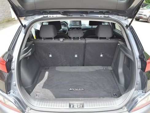 Used 2023 Hyundai Kona SEL w/ Cargo Package AWD/4WD image 34