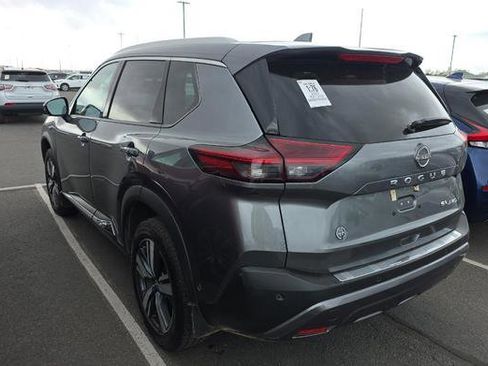 Used 2023 Nissan Rogue SL w/ SL Premium Package AWD/4WD image 6