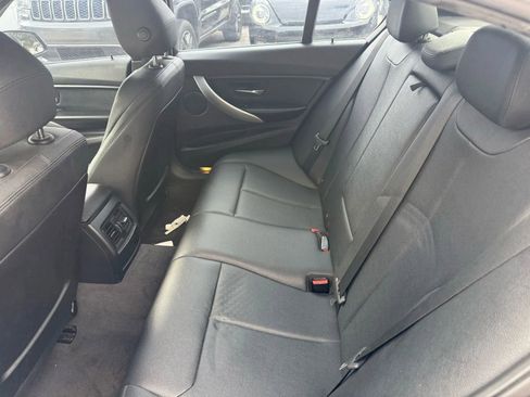 Used 2015 BMW 320i Sedan image 10