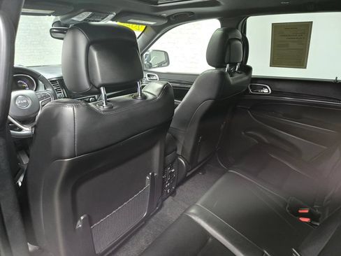 Used 2022 Jeep Grand Cherokee Limited AWD/4WD image 36