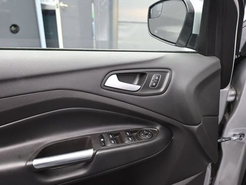 Used 2018 Ford Escape SE AWD/4WD image 41