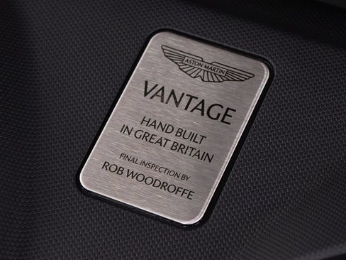 Used 2026 Aston Martin V8 Vantage Coupe RWD image 40