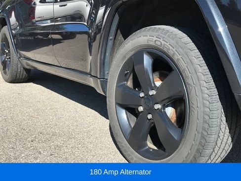Used 2015 Jeep Grand Cherokee Altitude AWD/4WD image 9