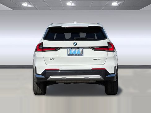 Used 2025 BMW X1 xDrive28i w/ Convenience Package AWD/4WD image 9