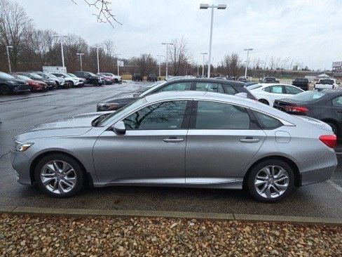 Used 2019 Honda Accord LX image 3