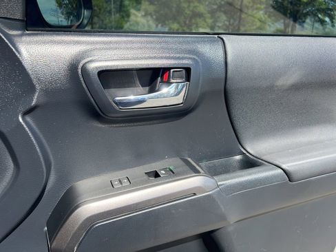 Used 2019 Toyota Tacoma TRD Pro w/ Desert Air Intake Package AWD/4WD image 17
