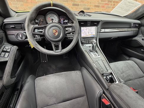 Certified 2019 Porsche 911 GT3 RS image 13